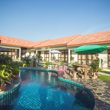 Tree Roots Retreat Hotel Rayong Luaran gambar