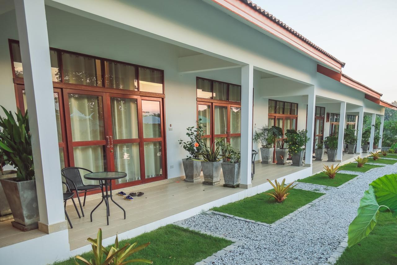 Tree Roots Retreat Hotel Rayong Luaran gambar